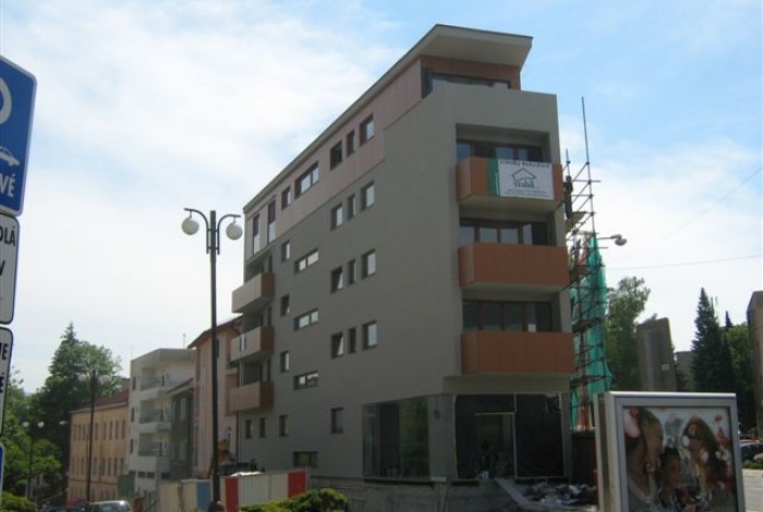 Mixed-use Building Spanyolova – project photo 3