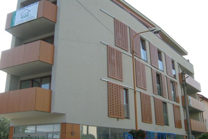 Mixed-use Building Spanyolova – project photo 4
